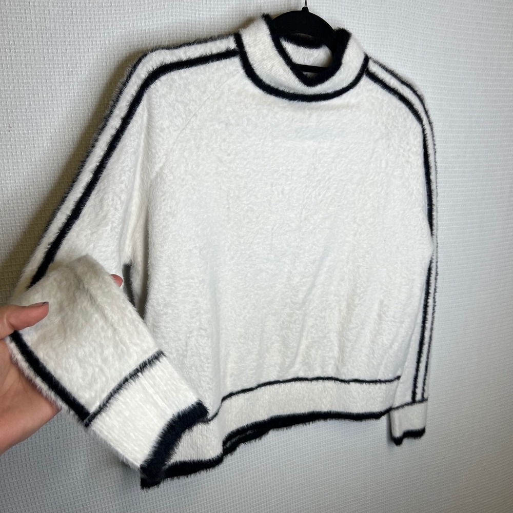 HARPER White‎ Fuzzy Mock Neck Sweater Ribbed Trim Black Stripe Detail XS